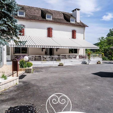 Logis Le Vieux Logis Hotel Lestelle-Bétharram Exterior photo