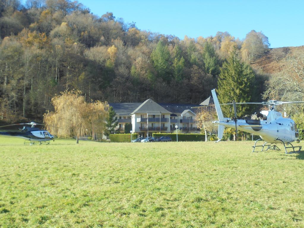 Logis Le Vieux Logis Hotel Lestelle-Bétharram Exterior photo