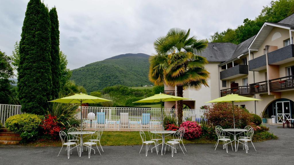 Logis Le Vieux Logis Hotel Lestelle-Bétharram Exterior photo